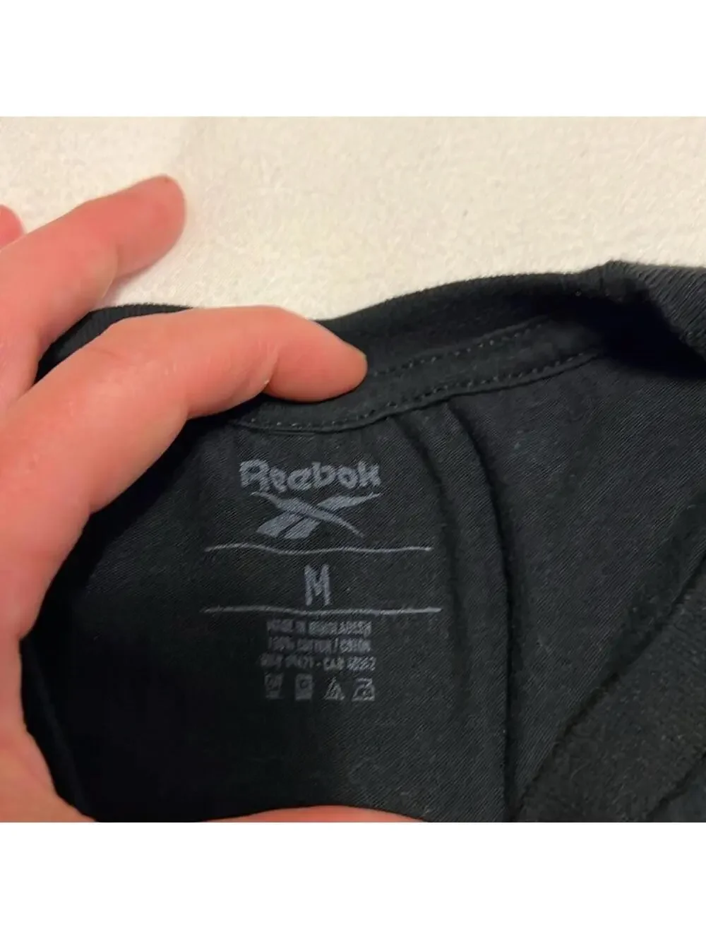 Reebok T-Shirt “Life is not a spectator sport” - Picture 4 of 5